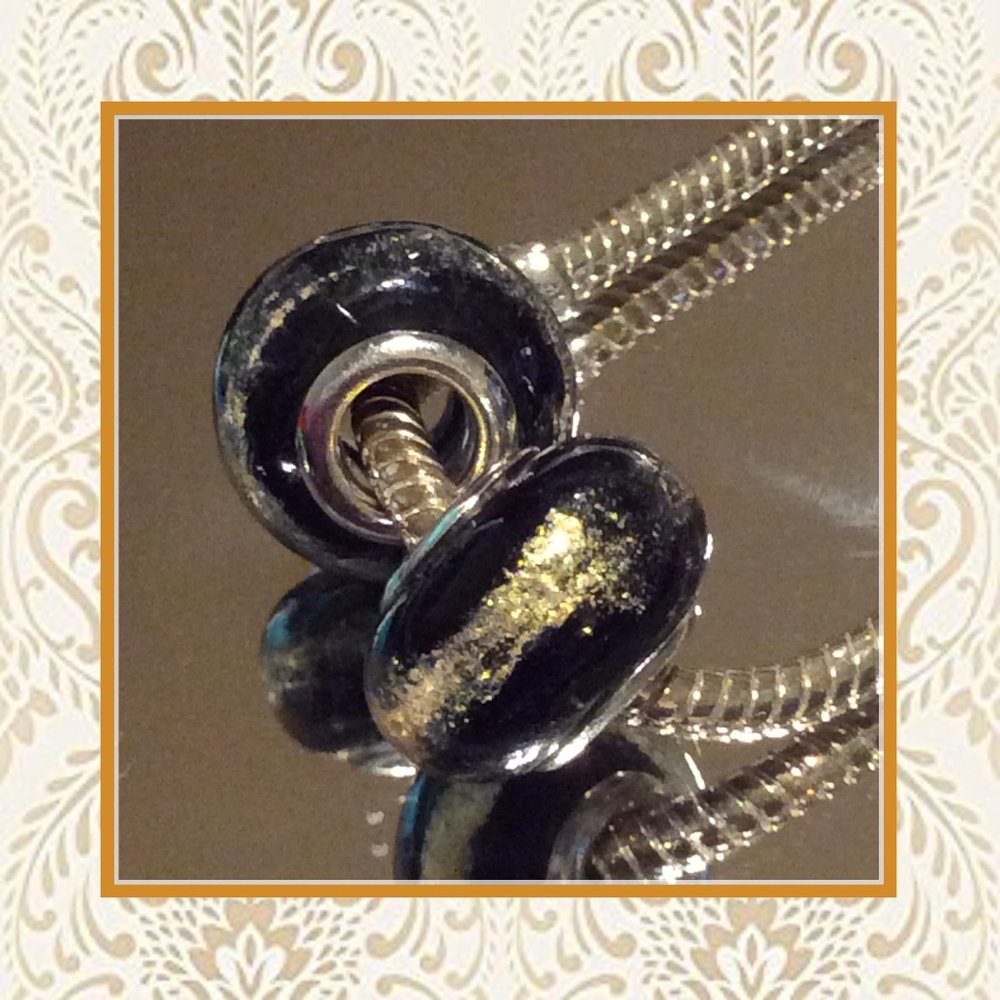 🌸 2PC BLACK & GOLD SPARKLE GLASS BEADS DIY BEAD MAKING CRAFTS PANDORA TROLL